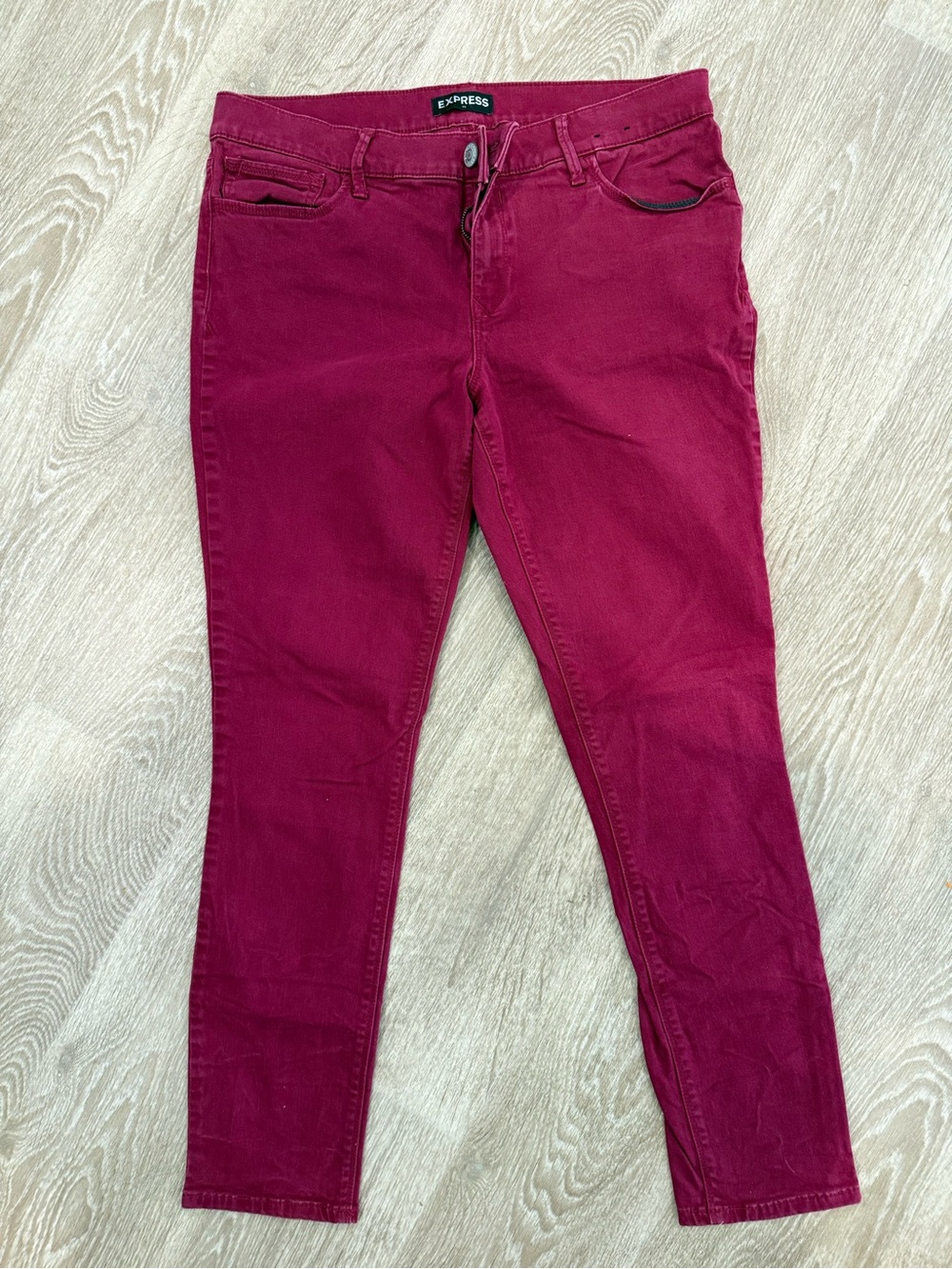 Express Women’s Burgundy Skinny Pants